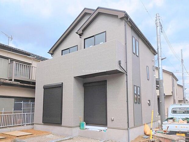 【現地外観写真】資料請求やご見学は即日対応可能♪陽当りや通風など住みやすさの工夫が満載。資料に載っていない街並みや周辺環境は、ぜひ現地で実際にお確かめください。