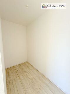 【ウォークインクローゼット】
