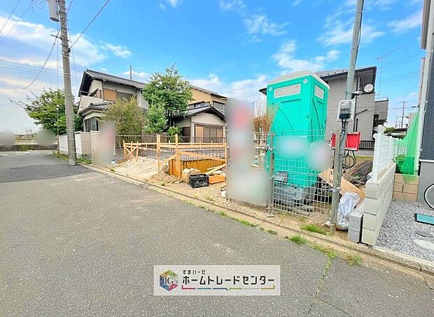 【現地写真】資料請求やご案内も即日対応いたします♪同じ施工例の物件見学や、完成イメージプレゼンテーションも承っております。どのような建物が建つか、間取りの広さは？など気になる点を一つ一つご説明させていただきます。