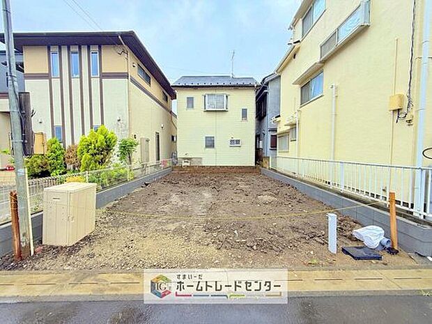 【現地写真】平日・お仕事帰りなど、いつでもご案内させていただきます！デザイン・目に見える設備面も大切ですが、耐震構造で地震に強い家の為、次代へ繋ぐ強固な住宅です！
