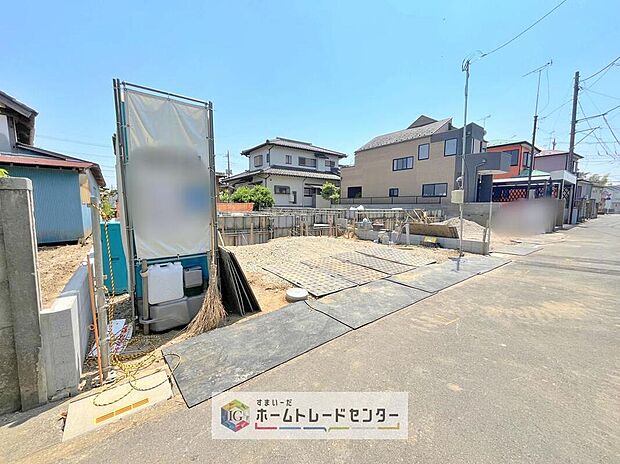【現地外観写真】資料請求やご案内も即日対応いたします♪同じ施工例の物件見学や、完成イメージプレゼンテーションも承っております。どのような建物が建つか、間取りの広さは？など気になる点を一つ一つご説明させていただきます。