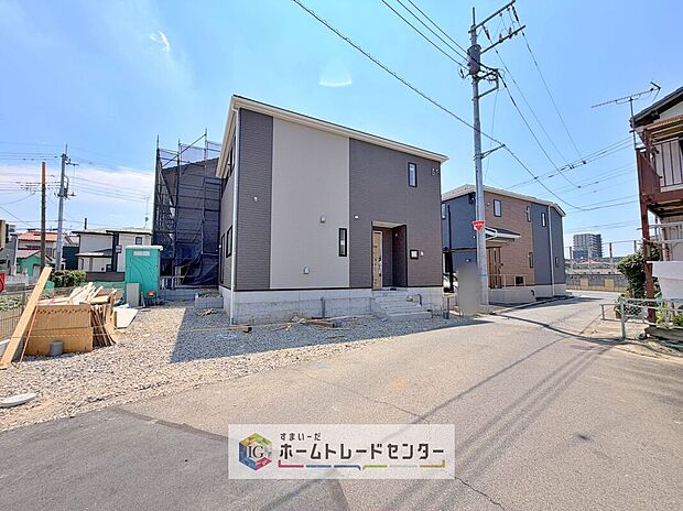 【現地外観写真】資料請求やご見学は即日対応可能♪陽当りや通風など住みやすさの工夫が満載。資料に載っていない街並みや周辺環境は、ぜひ現地で実際にお確かめください。