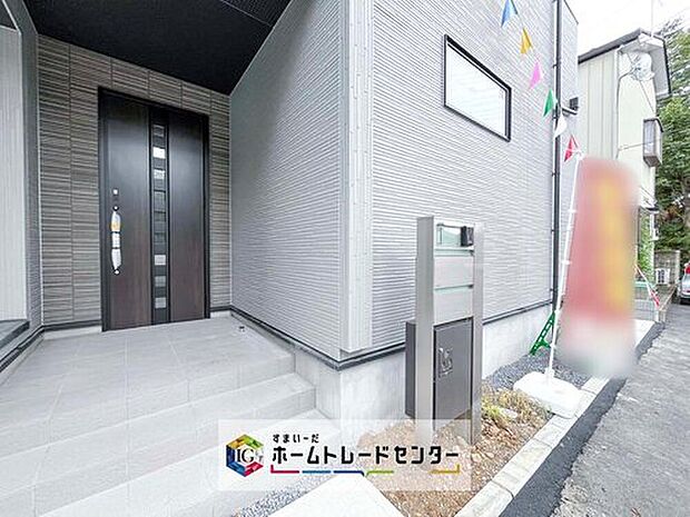 【【宅配BOX】】戸建用の宅配ボックスを設置。通販でのお買い物などお荷物が届く予定があっても時間を気にせず外出できるので大変便利です。