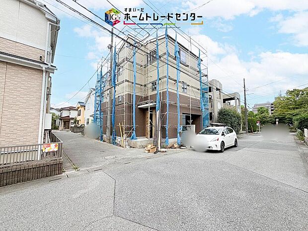 【前面道路含む現地写真】土日のご予約はもちろん、平日やお仕事のお時間に合わせてのご案内も実施しています。まずはお客様のご都合をお伺いさせて頂き、それに合う形で物件のご紹介をさせていただきます。お気軽にお問い合わせください。
