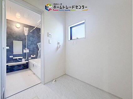 【ランドリールーム】