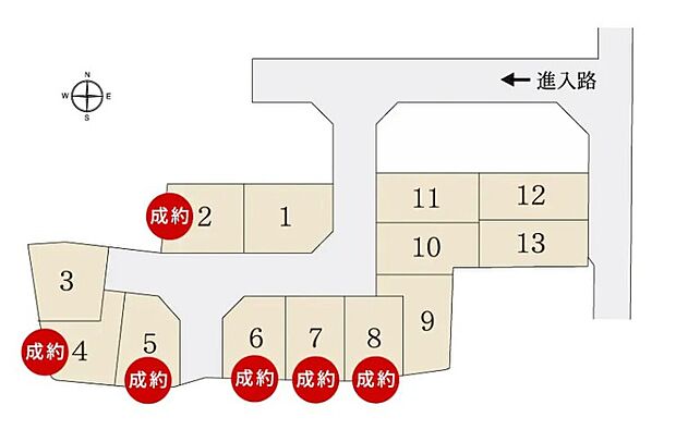 【区画図】
全13家族の新たな街並みが誕生。32坪超のゆとりある敷地で、幅広いプランを検討可能です。前面道路は幅員約6.0m。車同士のすれ違いもスムーズに行える道路幅です。