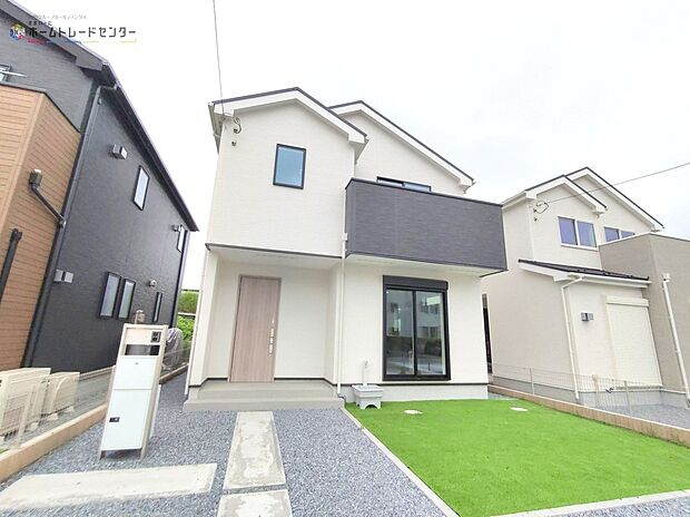 2号棟外観◆資料送付・ご見学即対応!建物完成しておりますので、室内ご内覧いただけます♪ご不明点等、スタッフがしっかりと説明させていただきますので、安心して現地をご覧ください♪