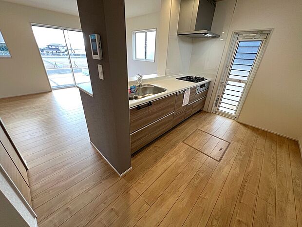 【キッチン】1号棟