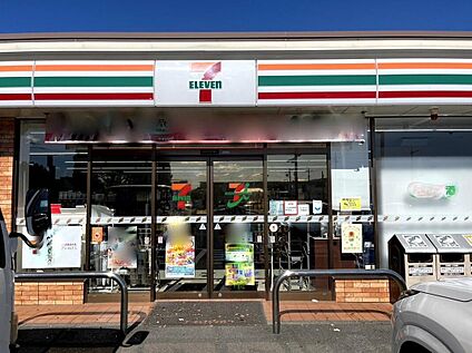 セブンイレブン渋川八木原店 950ｍ(徒歩12分)