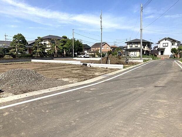 【前面道路含む現地写真】◆平日・お仕事帰りなど、いつでもご案内させていただきます！ご不明点等、スタッフがしっかりと説明させていただきますので、安心して現地をご覧ください♪