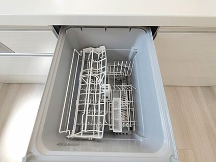 【食器洗浄乾燥機】
