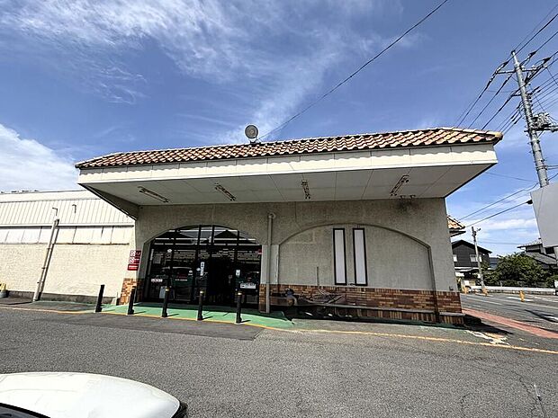 とりせん石原店(約1,915m)