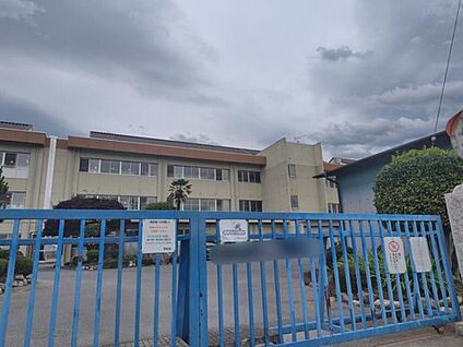 藤岡市立神流小学校 950m (徒歩12分)
