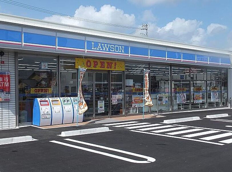 ローソン焼津小川新町店　240ｍ（徒歩３分）