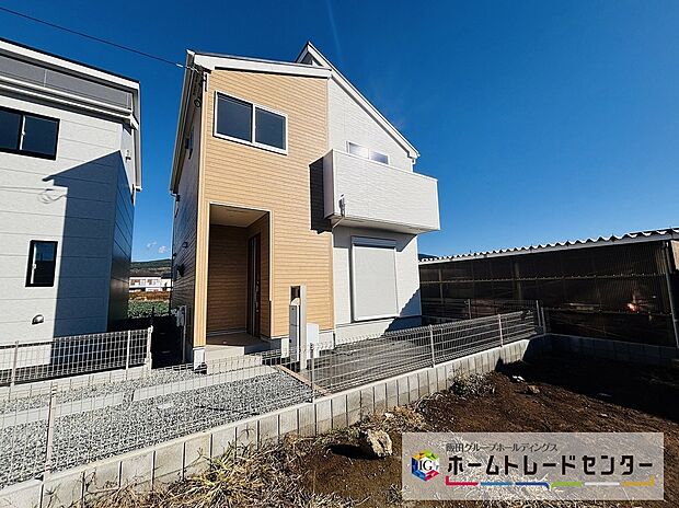 長期優良住宅となります。
たっぷりの陽光と開放感に包まれる明るい住まい。ずっと住み続ける家だから、暮らしやすさも大切に考えています。