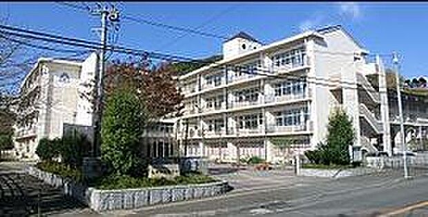 島田市立第二中学校（約1,800m）