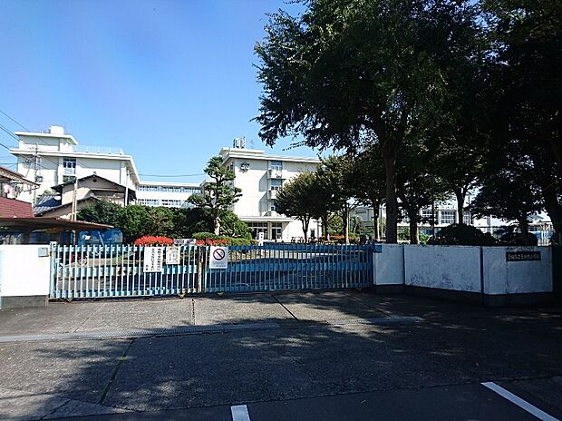 長田北小学校(約650m)