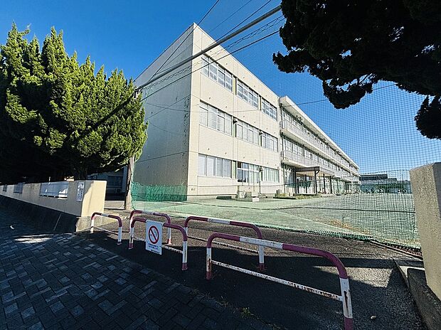 蒲原東小学校(約2,220m)