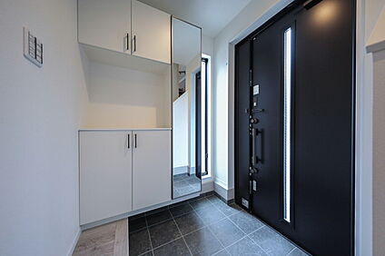 当社施工実例(玄関)