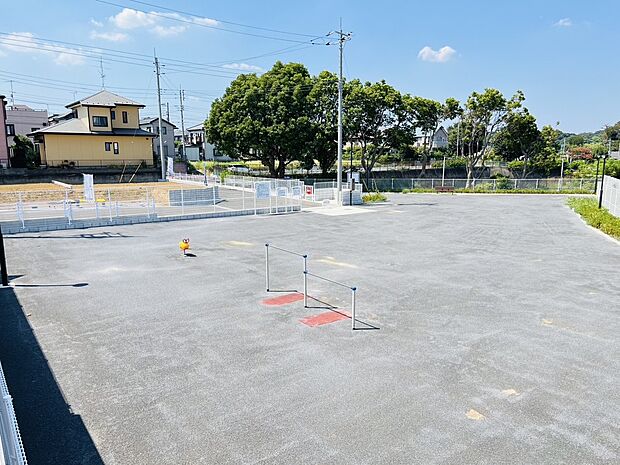 敷地内の公園・広場です。