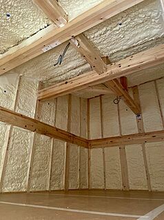 発砲ウレタン断熱