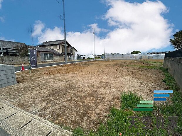 【現地写真】当社限定の「天空の家」シリーズの物件です。