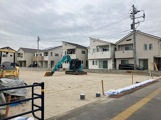 平地で徒歩圏内に便利な買い物施設が多数ございます！