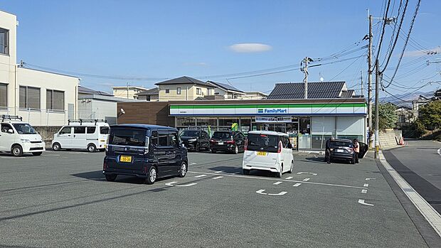 ファミリーマート 益城宮園店