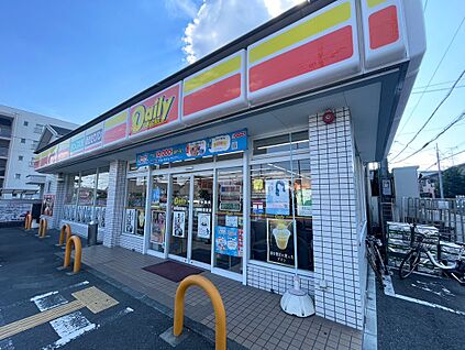デイリーヤマザキ長岡京友岡店 約1340ｍ(約17分)