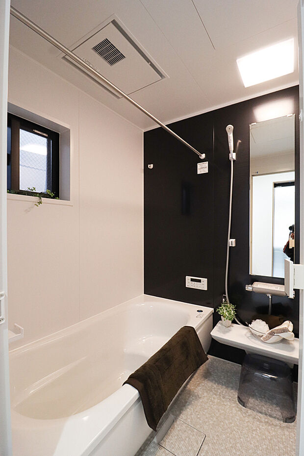 【【弊社施工例・浴室】】1坪タイプの浴室で1日の疲れをリフレッシュ♪