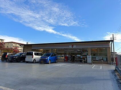 セブンイレブン京都洛西境谷店 約835ｍ(徒歩11分)
