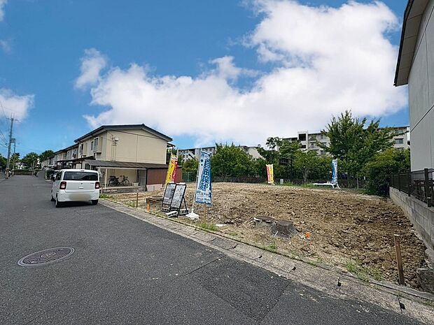 【【現地写真】R8.6】自由設計の為、お客様のご要望に合わせて間取りの変更可能!一緒に理想のマイホームを完成させましょう♪