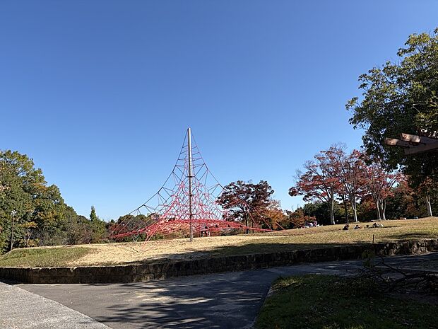 境谷公園