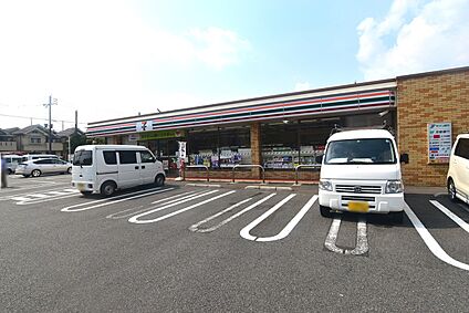 セブンイレブン向日寺戸店 約422ｍ