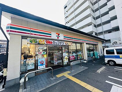 セブンイレブン京都唐橋川久保店 約133ｍ