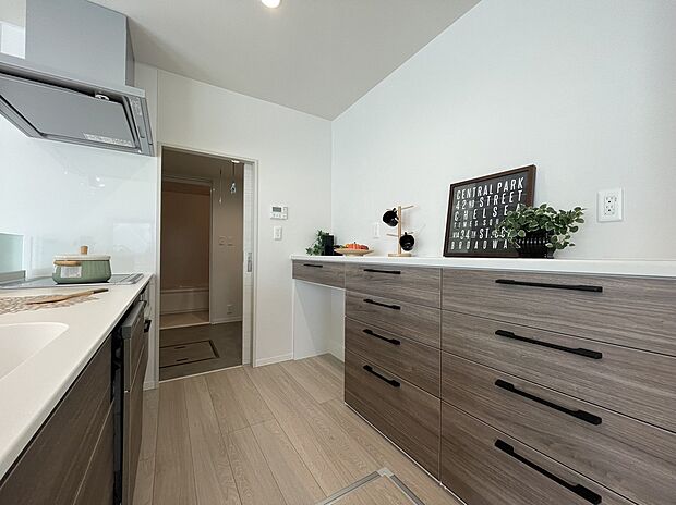 コンパクトな水まわり動線(2025年3月撮影)