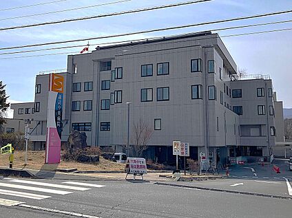 諏訪中央病院 約720～800m(徒歩9～10分)