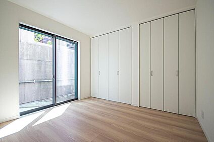 【本分譲地に建築可能な建物プラン例】