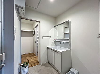 ２号棟　洗面脱衣室