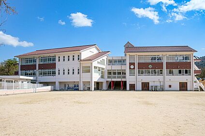 東広島市立三永小学校 1340ｍ(徒歩17分)