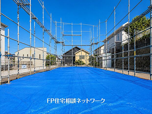 毎日のお散歩も快適な緑に恵まれた閑静な住宅地は、伸び伸びスローライフを叶えてくれます。自然豊富な季節の移ろいを身近に感じられる環境で子育てすれば、お子様もきっと素直に成長してくれるはずです！