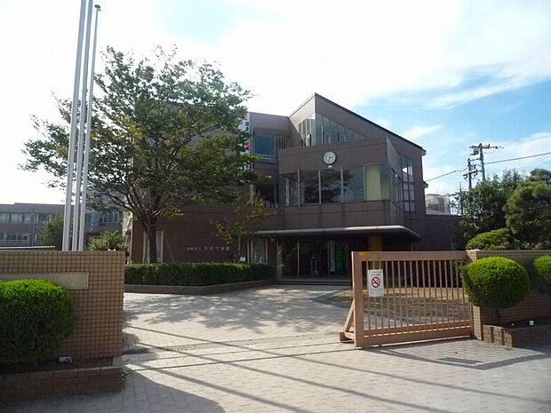 井田中学校(約1,400m・徒歩18分)