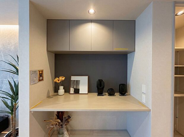 【その他内観】四季を通じて自然と触れ合えるスポットが周辺には盛りだくさん！お散歩やジョギング、週末のご家族での遊びに最適です。目の前に広がる開放感とゆとり、暮らしの夢を育む理想の住まいがここにはあります。