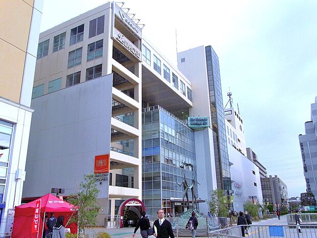 イトーヨーカドー・新百合ヶ丘店（約1,500m・徒歩19分）