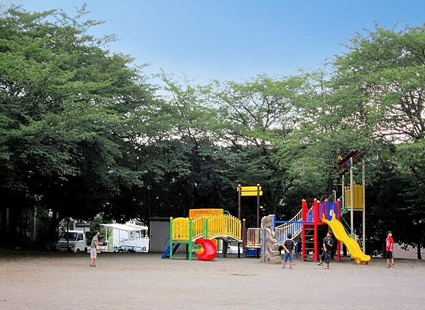 有馬つつじ公園（約650m）