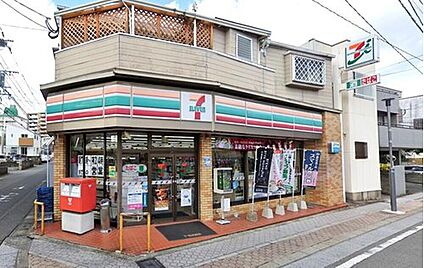 セブンイレブン福岡春日原駅前店 169m