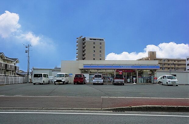 ローソン福津花見が丘一丁目店（約663m）