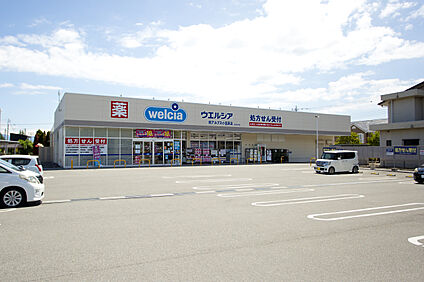 ウエルシア南アルプス小笠原店 現地から450m～480m。(車で2分。(最長))