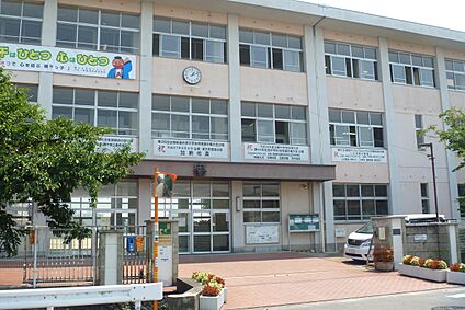 姫路市立網干中学校 徒歩12分