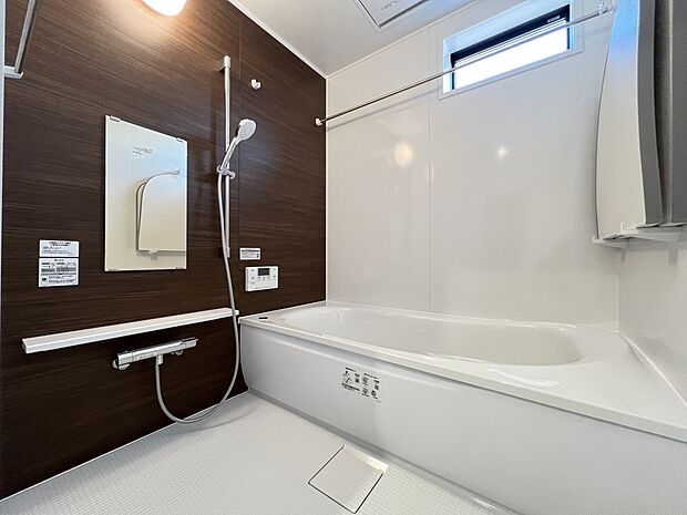 オートバスシステム・浴室暖房換気乾燥機を搭載した1坪タイプの浴室(6号地)